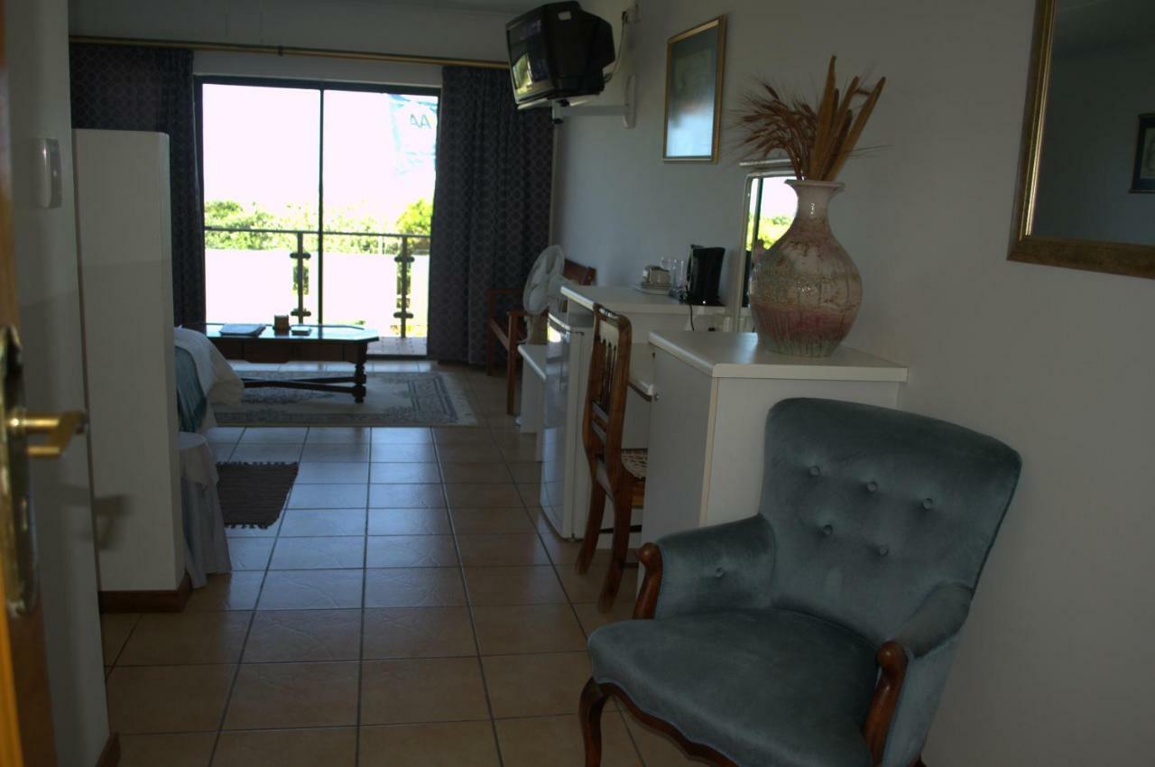 Crowned Crane Hotell Gonubie Rum bild